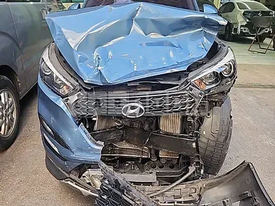 Photo 1 of 15: 2016 Hyundai Tucson 1.7 — Korean insurance auction