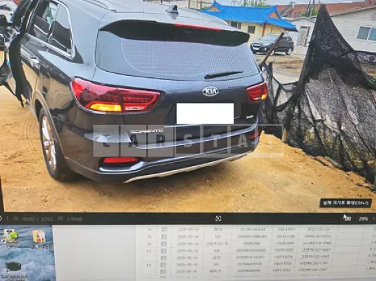 Photo 2 of 45: 2018 Kia Sorento — Korean insurance auction