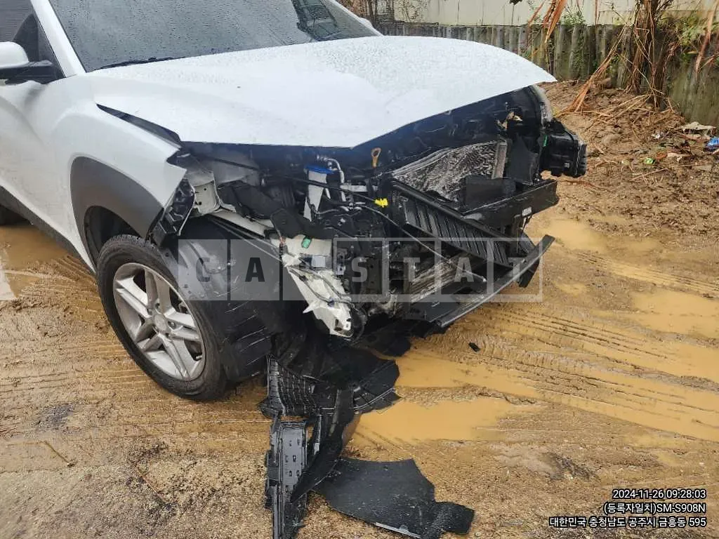 Photo 2 of 5: 2018 Hyundai Kona — Korean insurance auction