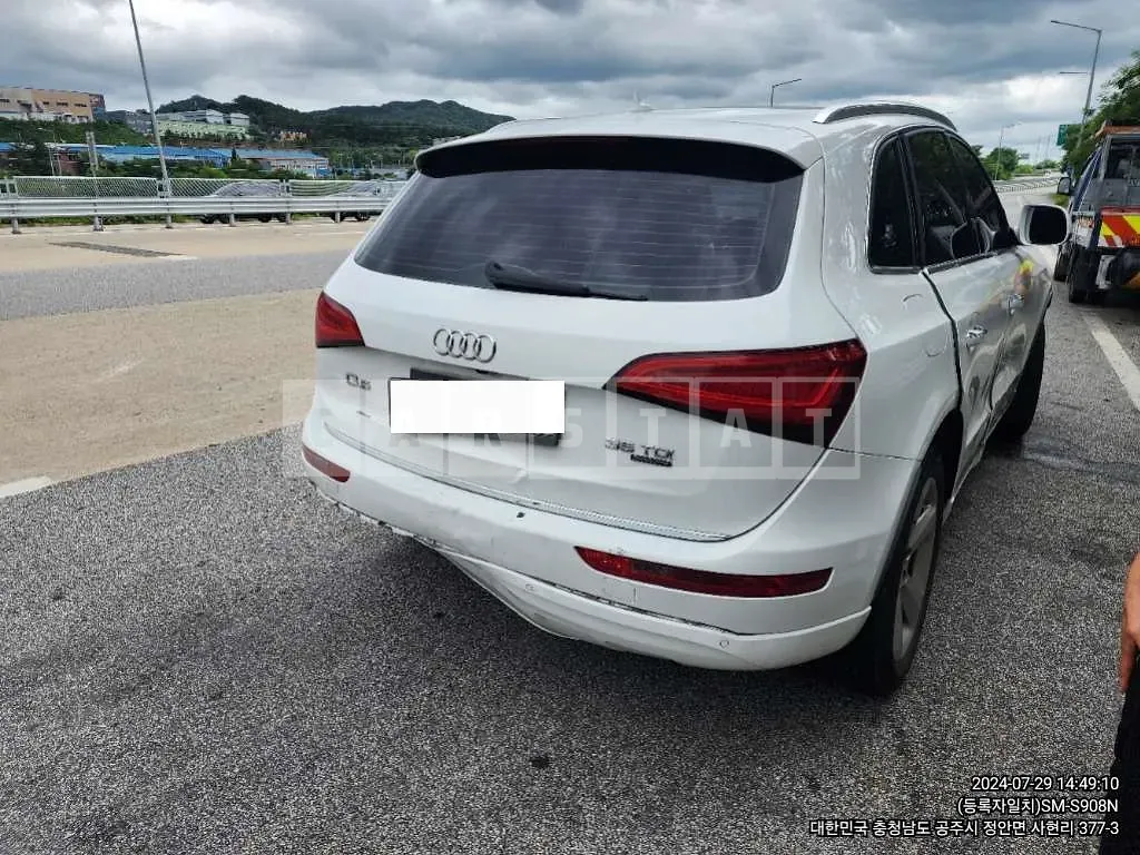 Photo 2 of 10: 2015 Audi Q5 35 TDI quattro — Korean insurance auction