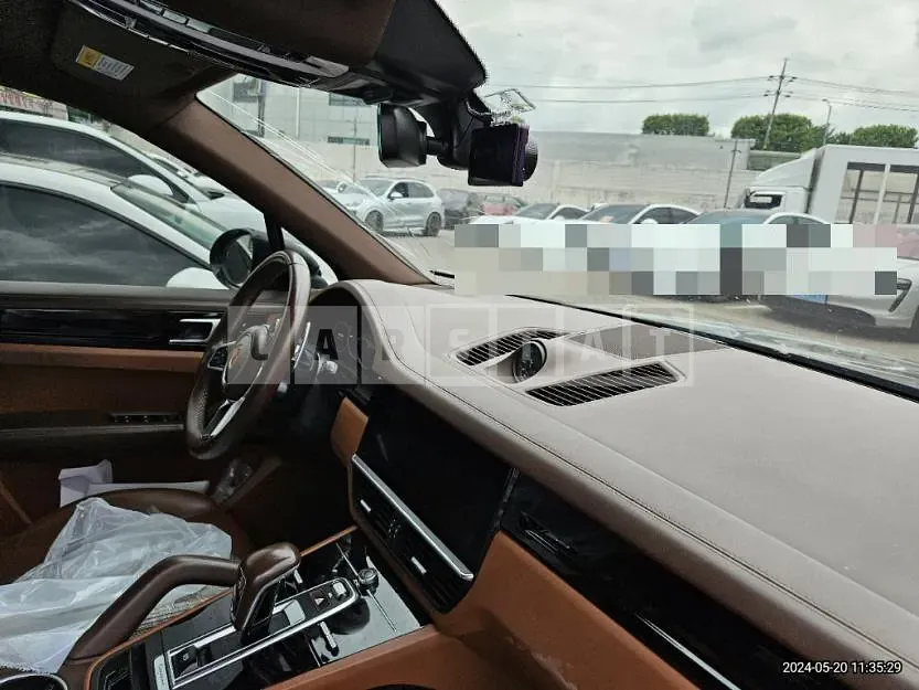 Photo 2 of 71: 2019 Porsche Cayenne — Korean insurance auction