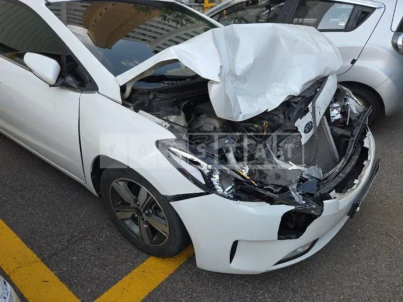 Photo 2 of 14: 2017 Kia Kz 1.SH — Korean insurance auction