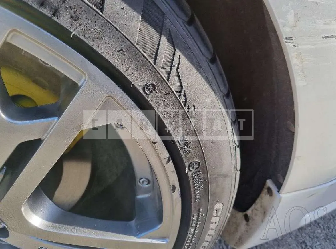 Photo 2 of 3: 2017 Kia (parts) Carnival Wheel — Korean insurance auction