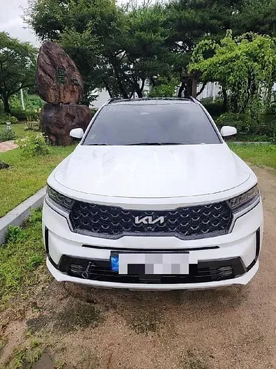 Photo 1 of 21: 2022 Kia Sorento Hybrid 4WD — Korean insurance auction