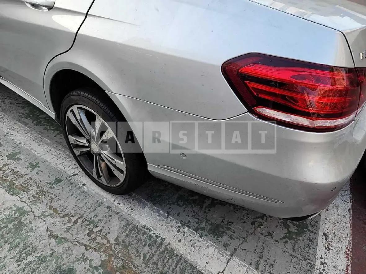 Photo 2 of 28: 2015 Mercedes-Benz E300 4Matic, VIN WDDHF8BB3FB111465 — Korean insurance auction