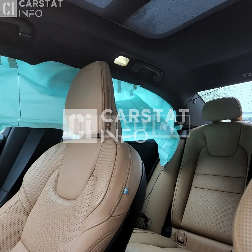 Photo 2 of 24: 2021 Volvo S60 B5, VIN 7JRZSL12DMG092803 — Korean insurance auction