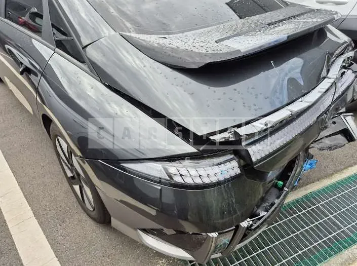 Photo 2 of 7: 2025 Hyundai IONIQ 6 — Korean insurance auction