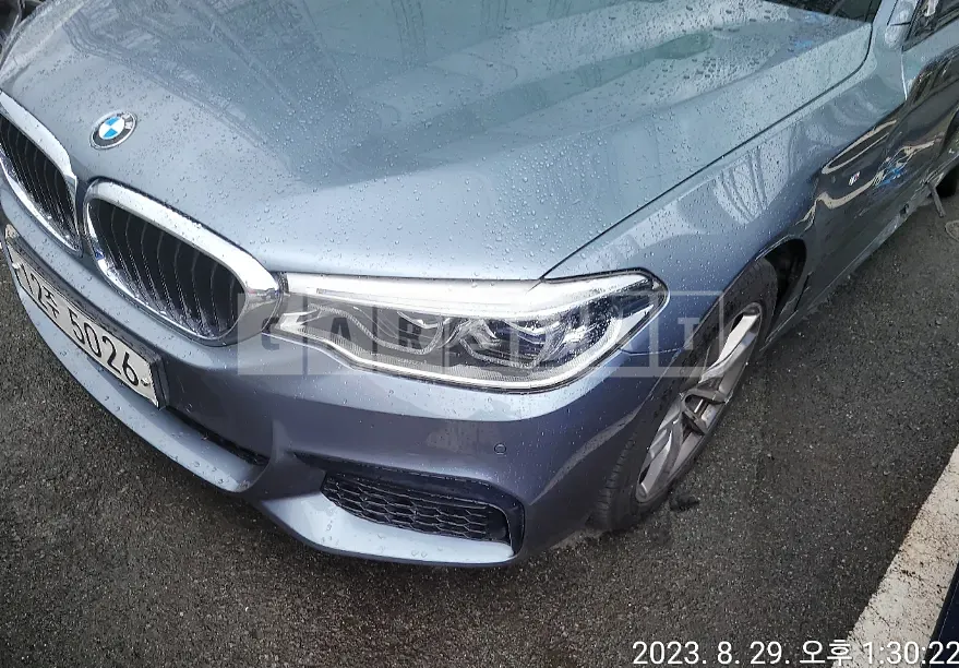 Photo 2 of 29: 2017 BMW 530i xDrive, VIN WBAJD9108HWA91927 — Korean insurance auction