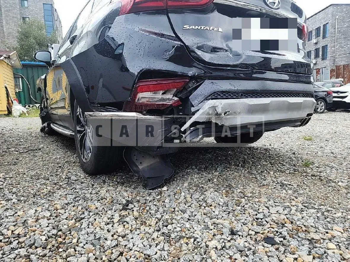Photo 2 of 8: 2018 Hyundai Santa Fe TM 4WD — Korean insurance auction
