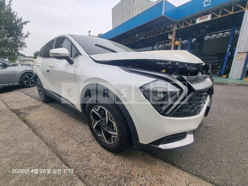 Photo 2 of 18: 2022 Kia Sportage, VIN KNAPT81BGNK077586 — Korean insurance auction