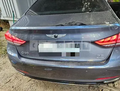 Photo 1 of 5: 2016 Genesis 3.8 — Korean insurance auction