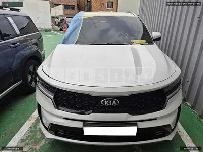 Photo 1 of 28: 2020 Kia Sorento, VIN KNARL81BGMA032403 — Korean insurance auction