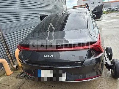 Photo 1 of 48: 2022 Kia K8 Hybrid — Korean insurance auction