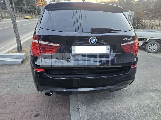 Photo 2 of 16: 2017 BMW X3 xDrive 20d, VIN WBAWZ5102H0M36000 — Korean insurance auction