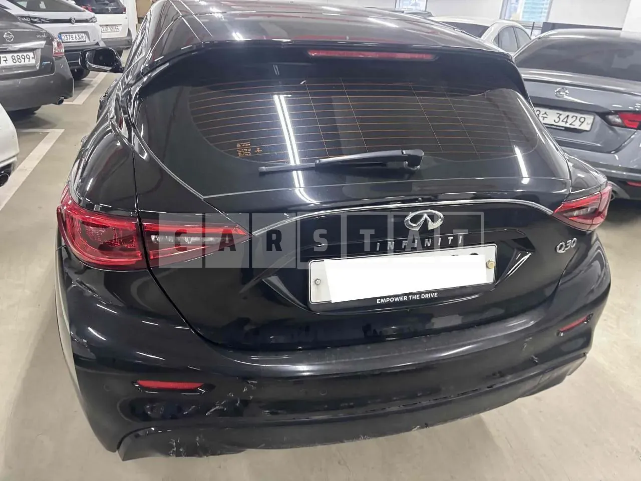 Photo 2 of 17: 2019 Infiniti Nissan Q30, VIN SJKCH53E4KA009188 — Korean insurance auction