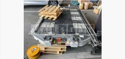 Photo 1 of 3: 2023 Kia (parts) EV9 Battery Pack — Korean insurance auction