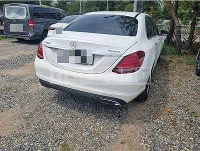 Photo 1 of 28: 2016 Mercedes-Benz C220 d 4Matic — Korean insurance auction