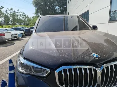 Photo 1 of 11: 2022 BMW X5 xDrive 30d, VIN WBAJU810XN9M43388 — Korean insurance auction