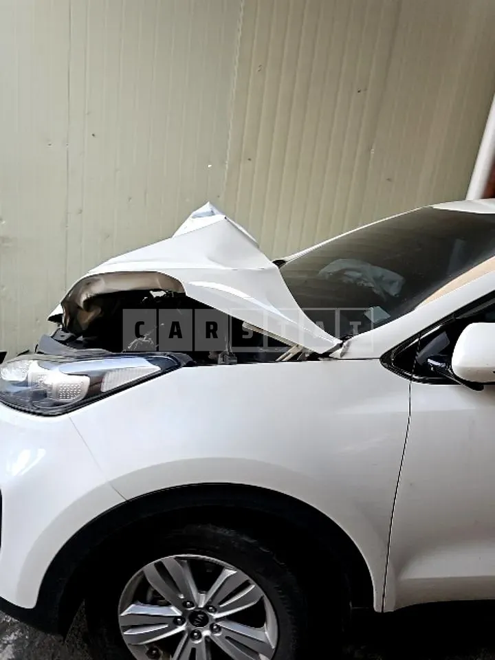 Photo 2 of 9: 2018 Kia Sportage, VIN KNAPN815GJK329787 — Korean insurance auction
