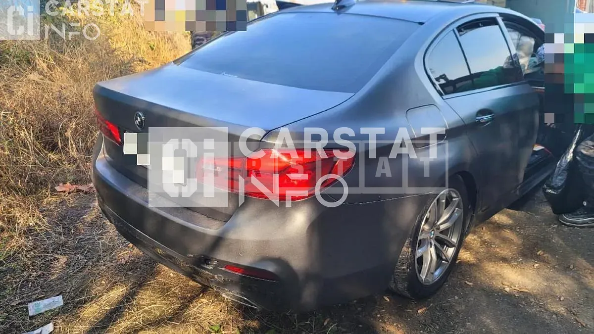 Photo 2 of 28: 2017 BMW 520d, VIN WBAJC3104HWB76926 — Korean insurance auction