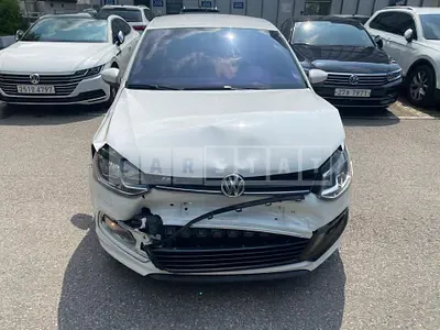 Photo 1 of 9: 2015 Volkswagen Polo 5 FL 1.4 TDI BMT, VIN WVWZZZ6RZFY312898 — Korean insurance auction
