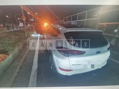 Photo 1 of 2: 2016 Hyundai Tucson TL 1.7, VIN KMHJ3815GGU176515 — Korean insurance auction
