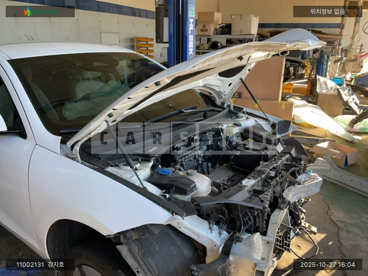 Photo 2 of 13: 2022 Hyundai IONIQ 6, VIN KMHM341AFPA004825 — Korean insurance auction