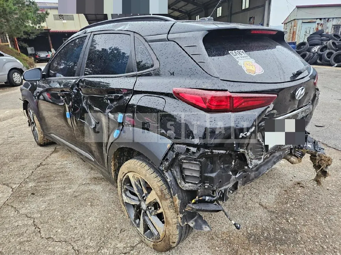 Photo 2 of 9: 2018 Hyundai Kona 1.6, VIN KMHK4815GJU066403 — Korean insurance auction