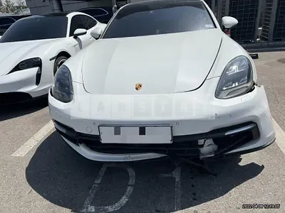 Photo 1 of 32: 2018 Porsche Panamera 4, VIN WP0AA2973JL121070 — Korean insurance auction