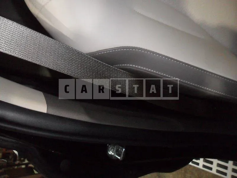 Photo 2 of 62: 2024 Kia Carnival High Limousine — Korean insurance auction