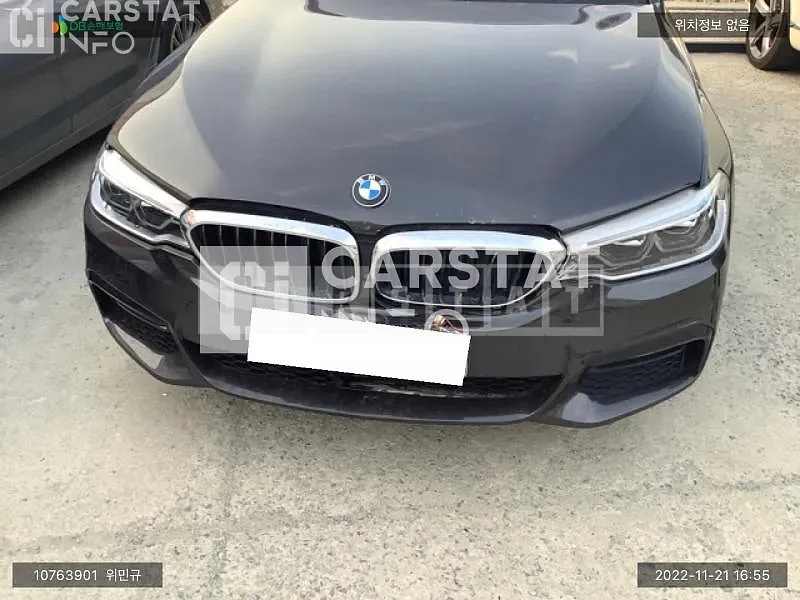 Photo 2 of 21: 2018 BMW 530i, VIN WBAJD3100JWC13778 — Korean insurance auction