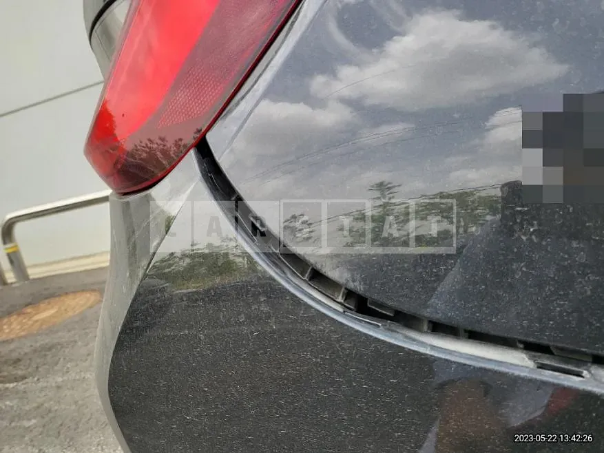 Photo 2 of 12: 2021 BMW 320d, VIN WBA5V5109MFK78818 — Korean insurance auction