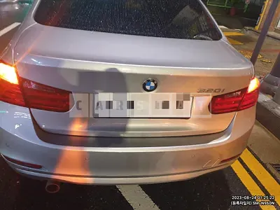 Photo 1 of 10: 2015 BMW 320i, VIN WBA3B1109FK350264 — Korean insurance auction