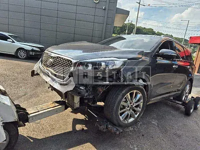 Photo 1 of 31: 2017 Kia Sorento, VIN KNAPS81ADHA328246 — Korean insurance auction
