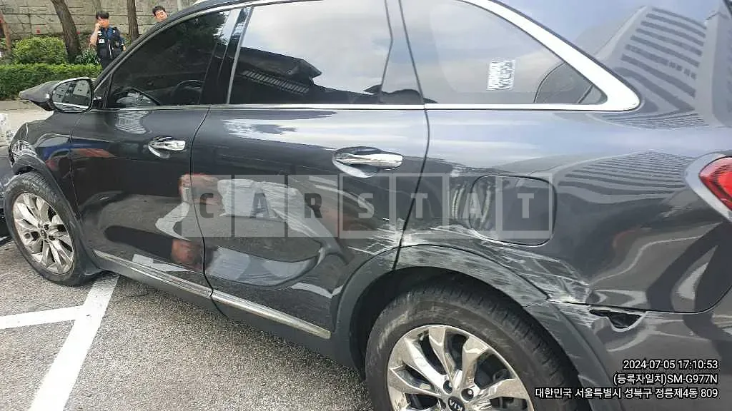 Photo 2 of 19: 2020 Kia Sorento — Korean insurance auction