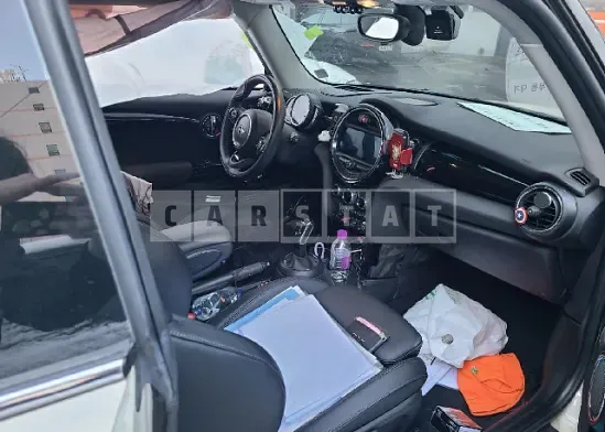 Photo 2 of 34: 2020 MINI Cooper S — Korean insurance auction