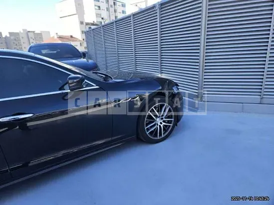 Photo 2 of 47: 2016 Maserati Ghibli Diesel, VIN ZAM57TSA6G1190556 — Korean insurance auction