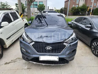 Photo 1 of 13: 2017 Hyundai Tucson, VIN KMHJ3815GHU453930 — Korean insurance auction