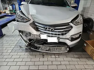 Photo 1 of 10: 2018 Hyundai Santa Fe — Korean insurance auction
