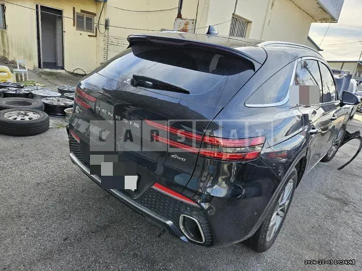 Photo 2 of 18: 2024 Genesis GV70 — Korean insurance auction