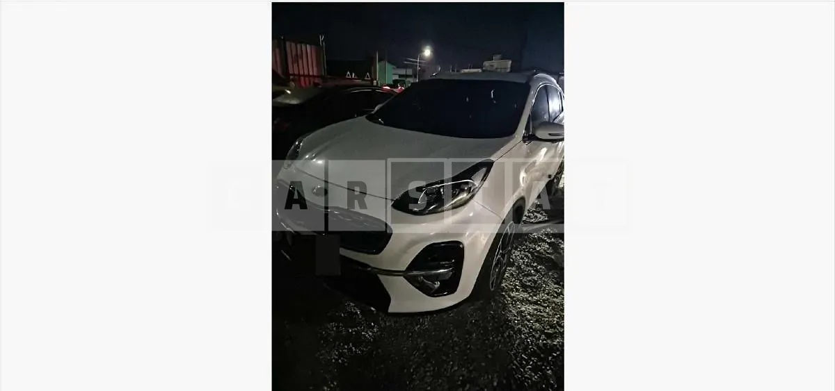 Photo 2 of 14: 2019 Kia Sportage — Korean insurance auction