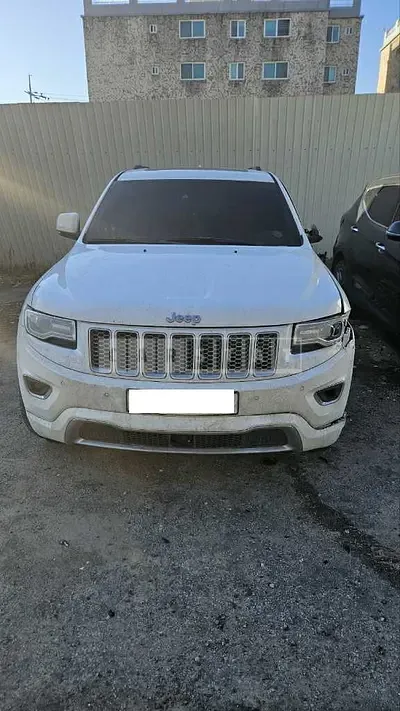 Photo 1 of 7: 2015 Jeep Straw Grand Cherokee, VIN 1C4RJFCM9FC839917 — Korean insurance auction