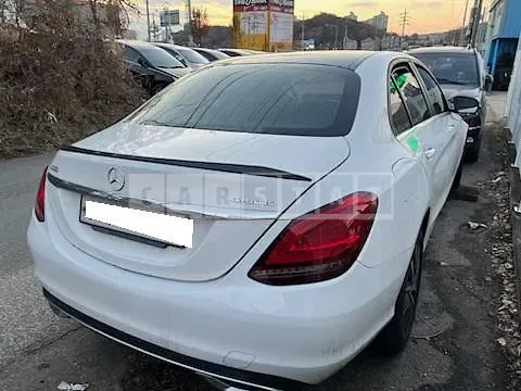 Photo 2 of 8: 2019 Mercedes-Benz C200, VIN WDDWF8AB7KR504511 — Korean insurance auction