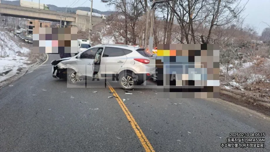 Photo 2 of 3: 2014 Hyundai Tucson ix — Korean insurance auction