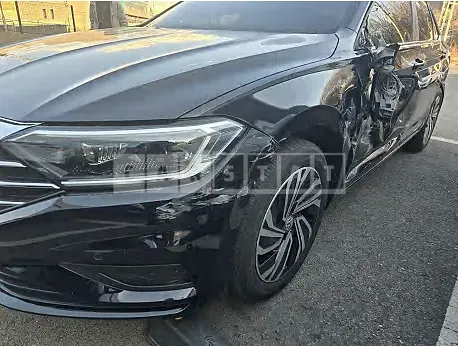 Photo 2 of 8: 2021 Volkswagen Jetta 1.4TSI — Korean insurance auction