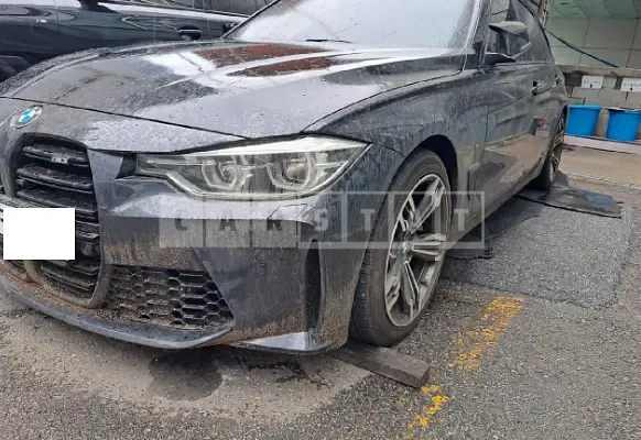 Photo 2 of 21: 2016 BMW 320d Efficient Dynamics Edition — Korean insurance auction