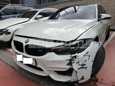 Photo 1 of 40: 2018 BMW M3 Competition Package, VIN WBS8M9107J5J77233 — Korean insurance auction