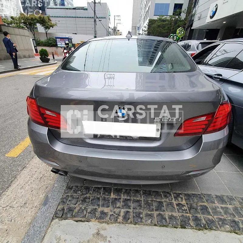 Photo 2 of 6: 2015 BMW 528i, VIN WBA5A5106FGT89898 — Korean insurance auction