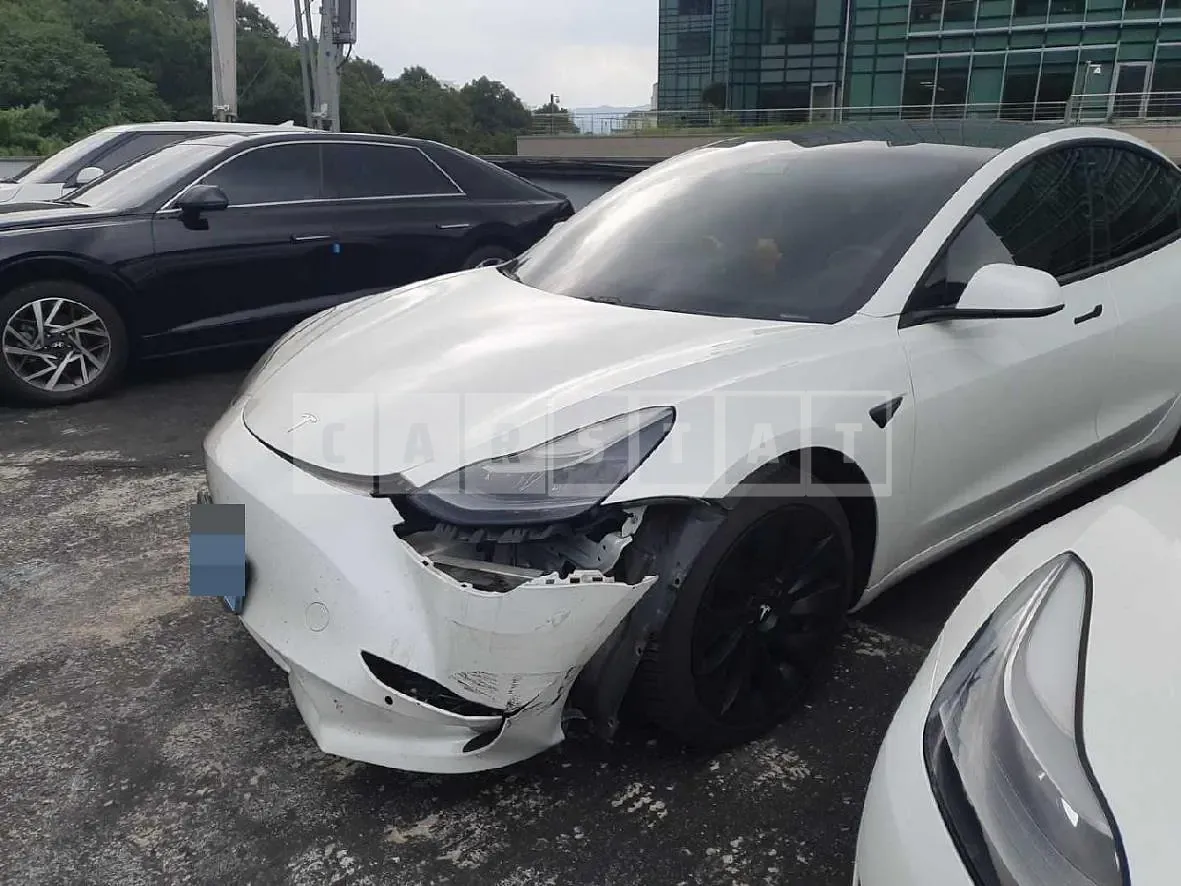 Photo 2 of 2: 2021 Tesla (parts) Model 3 Lite — Korean insurance auction