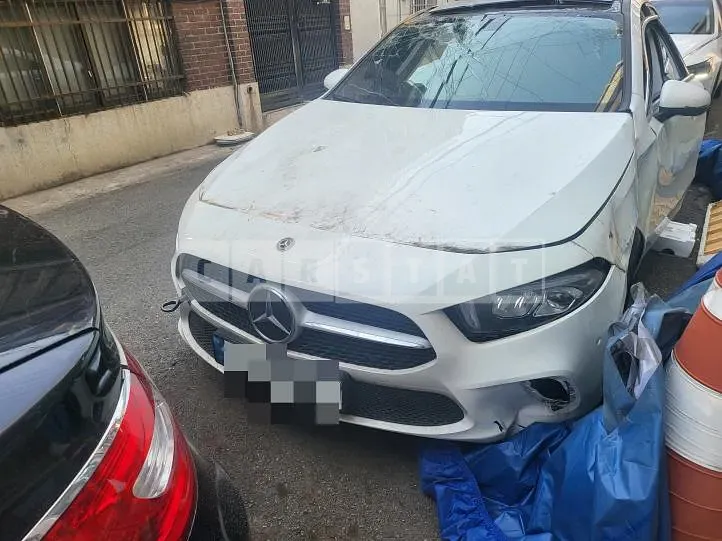 Photo 2 of 30: 2021 Mercedes-Benz A200d Sedan — Korean insurance auction